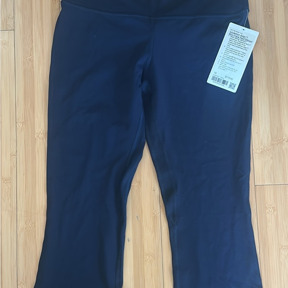 Lululemon Athletica Align Mini Flare Pant XShort Size 10 NWT